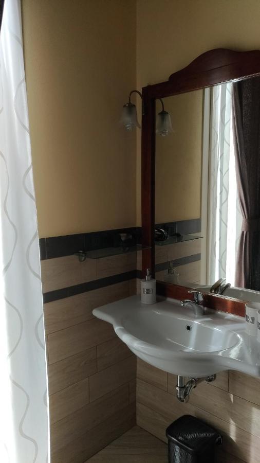 B & B La Casa Di Nuvola Cantu Luaran gambar