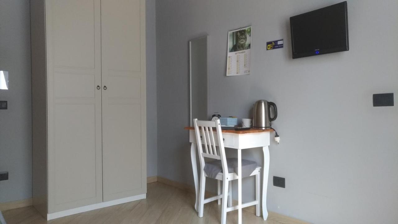 B & B La Casa Di Nuvola Cantu Luaran gambar